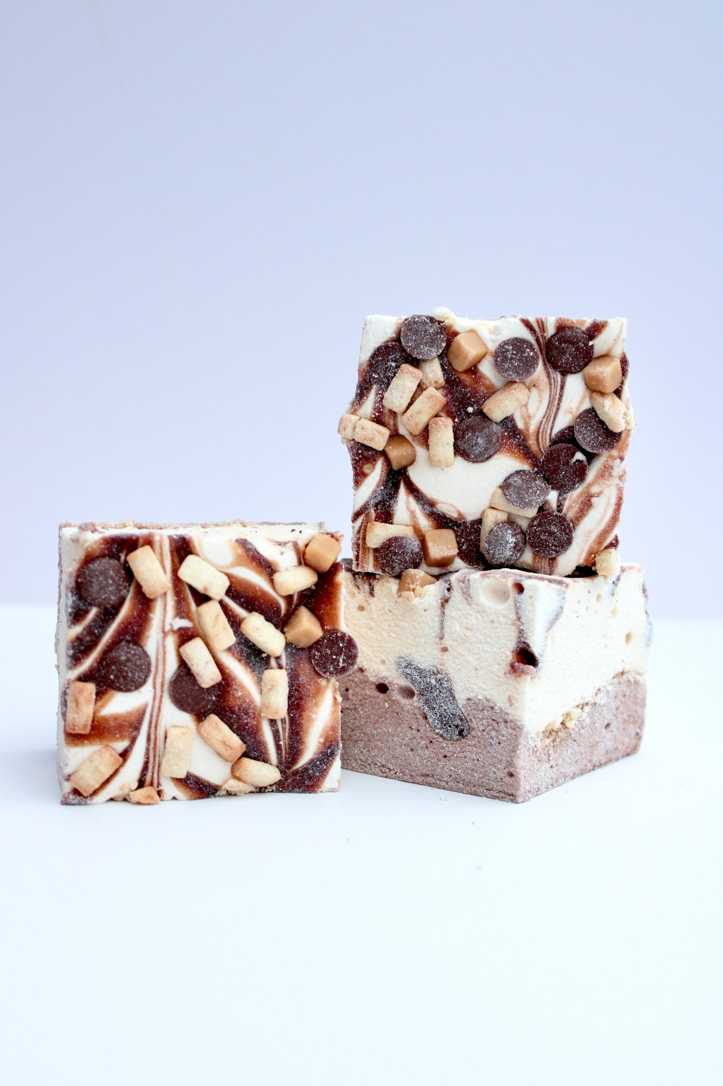 Golden Caramel Crunch Marshmallows (with Twix® pieces)